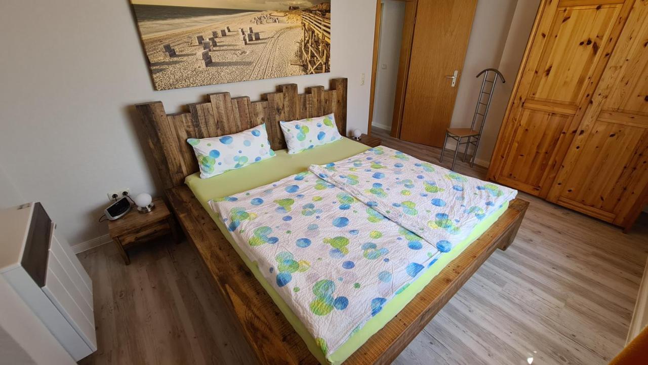 Baerenklau Villa Neustadt in Holstein Ruang foto